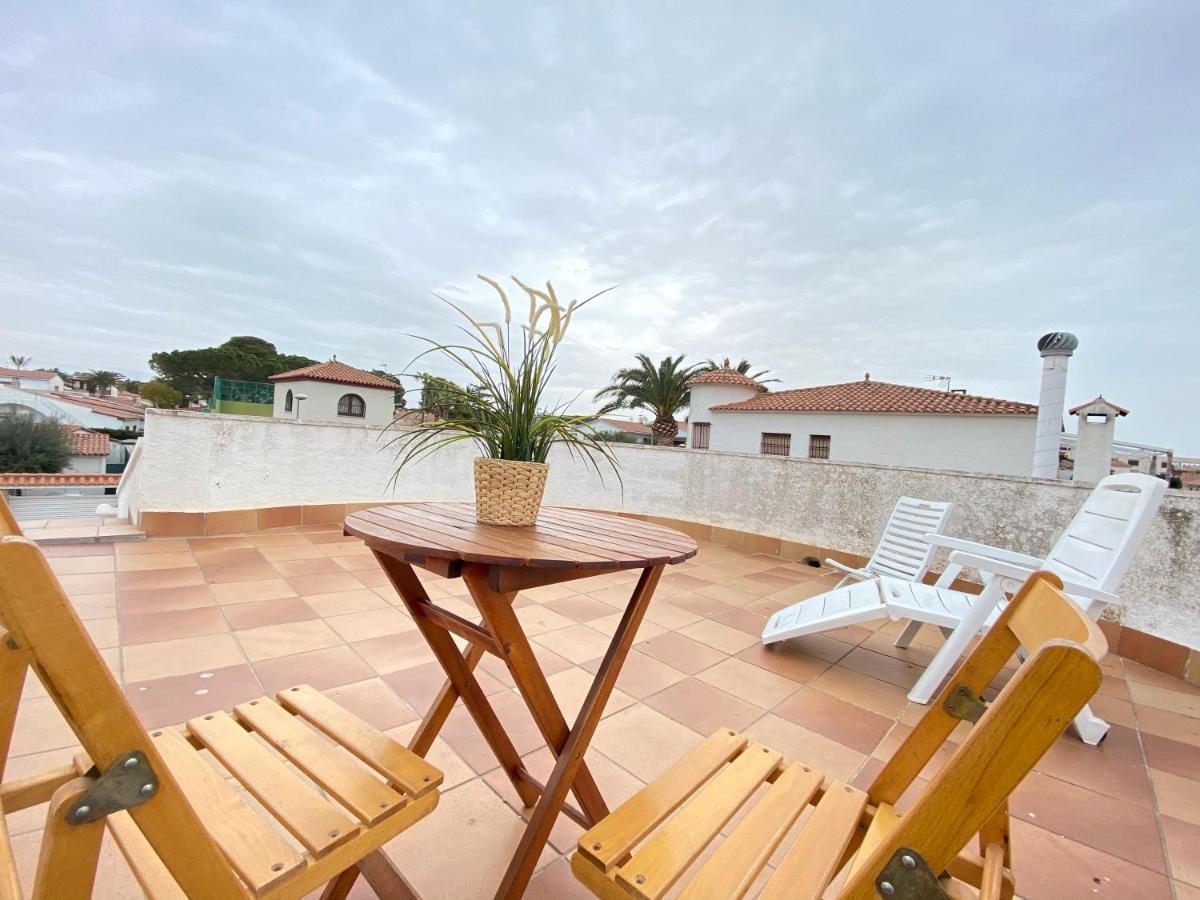 Villa Cambrils Beach Exterior photo