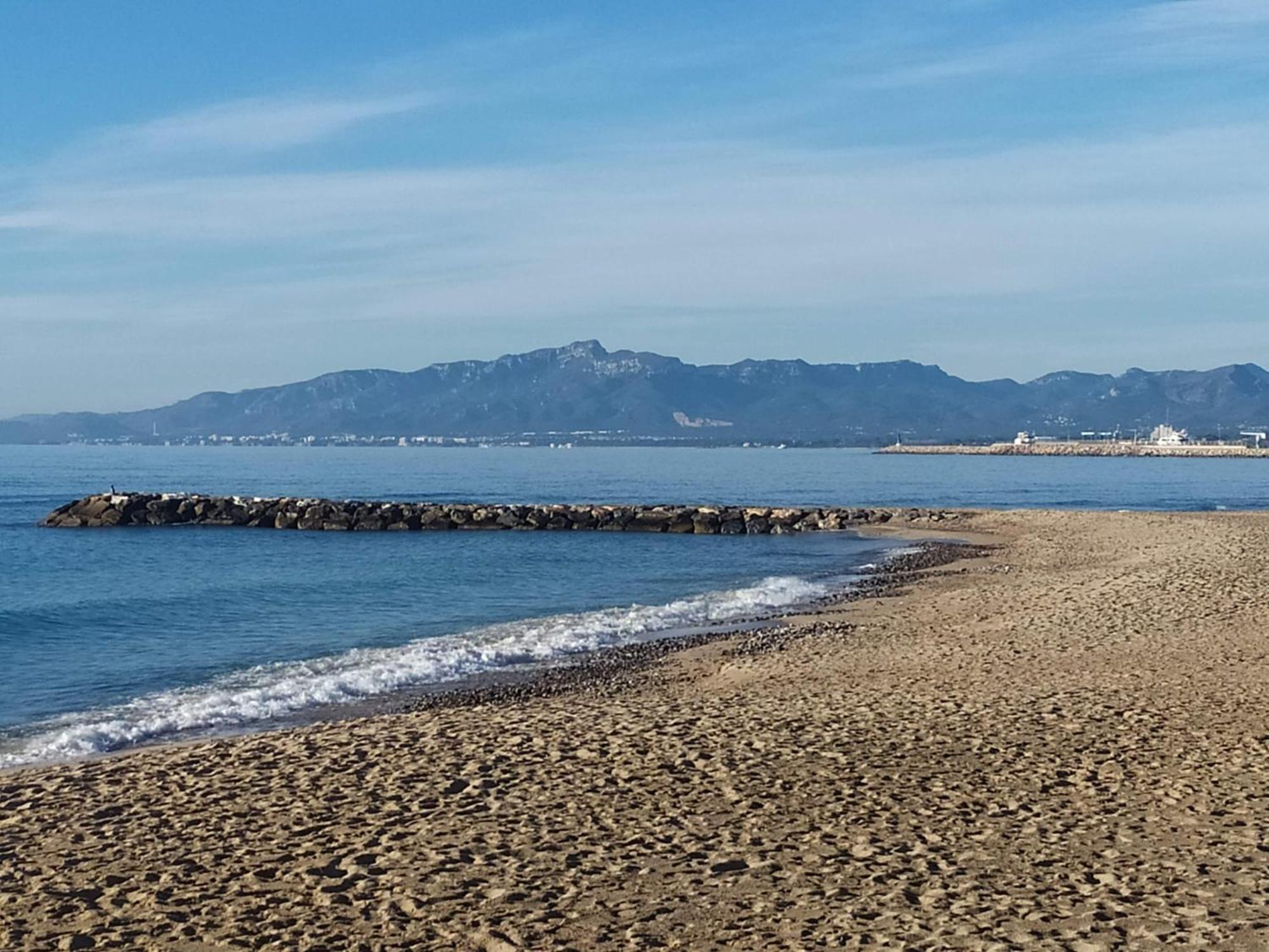 Villa Cambrils Beach Exterior photo
