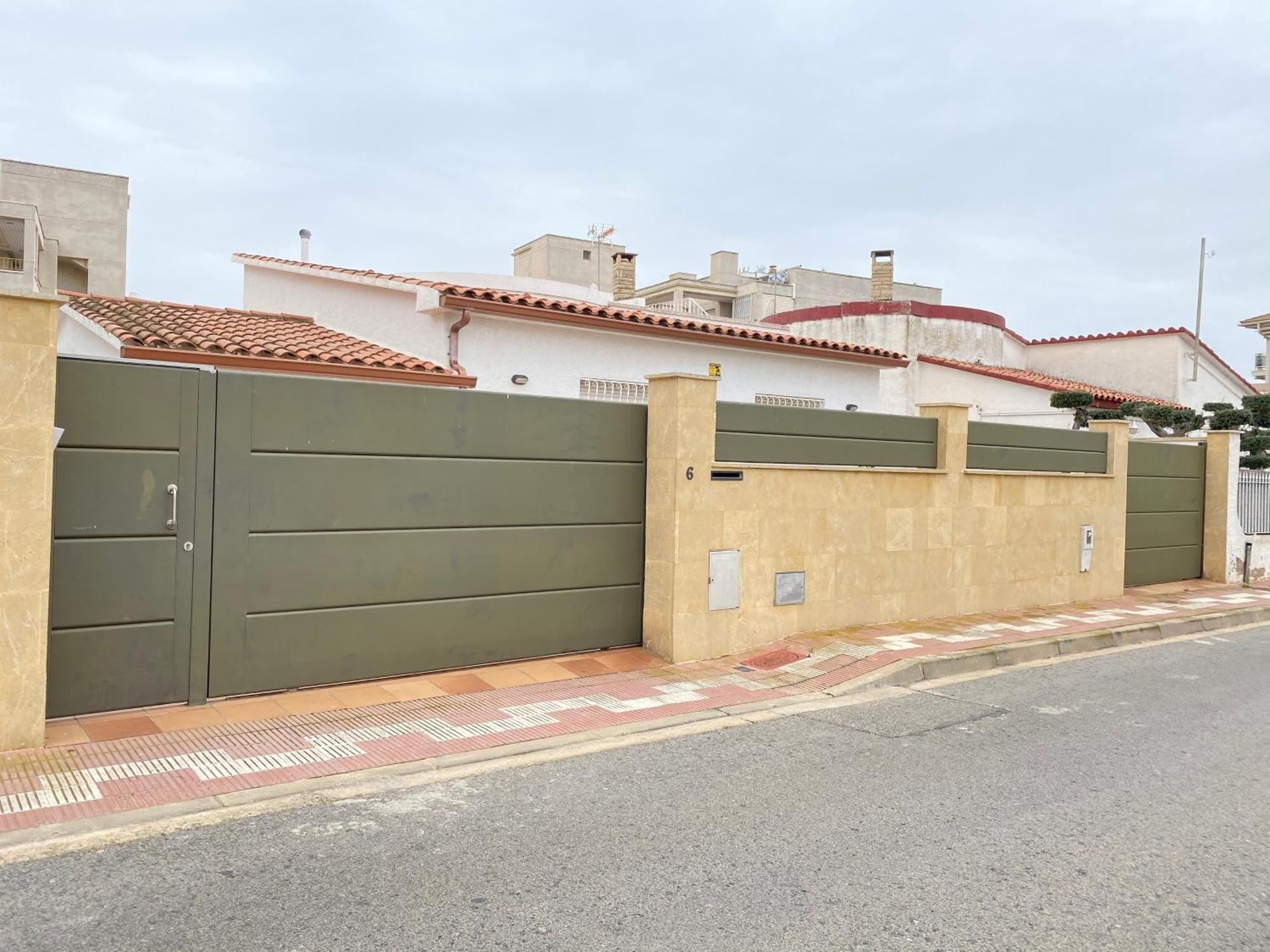 Villa Cambrils Beach Exterior photo